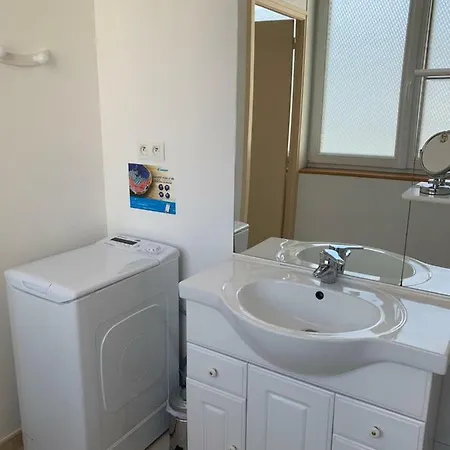 Cosy Proche Plage Et Centre Appartement *